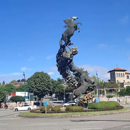 Estudio Centrico, A Pocos Metros Plaza De Espana. Appartement *