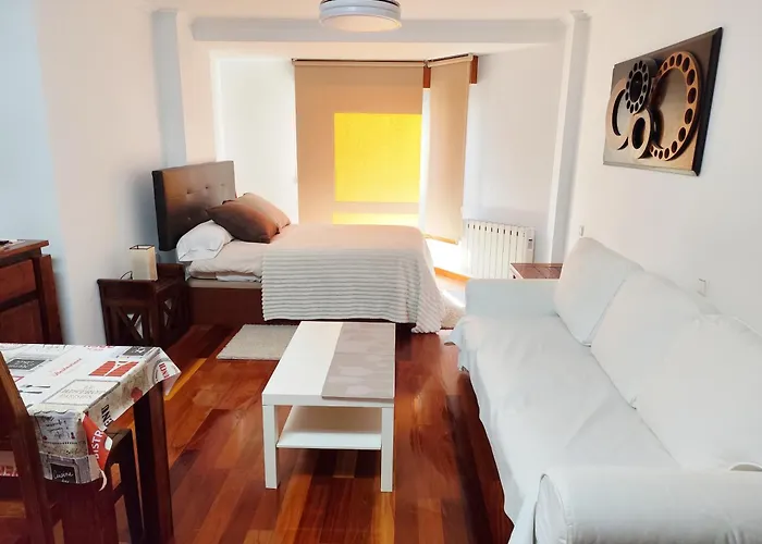 Estudio Centrico, A Pocos Metros Plaza De Espana. Daire